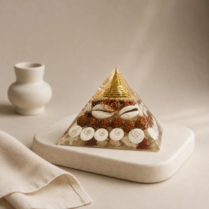 Laxmi Pyramid – Shree Yantra & Gomti Chakra for Wealth