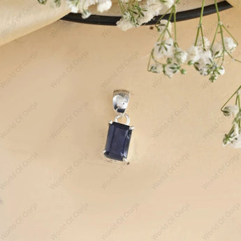 Blue Sapphire (neelam) Pendant - WorldOfOorja