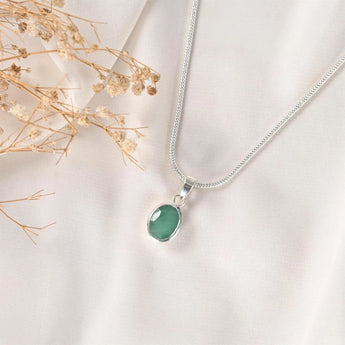 Emerald (panna) Pendant – Growth & Prosperity – World of Oorja