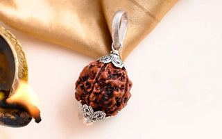 5 Mukhi Rudraksha: The Bead of Wisdom and Protection - WorldOfOorja