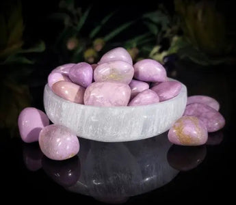 Guide to Finding the Perfect Crystal - WorldOfOorja