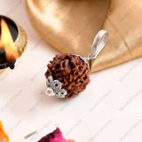 4 Mukhi Rudraksha - WorldOfOorja