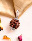 5 Mukhi Rudraksha - WorldOfOorja