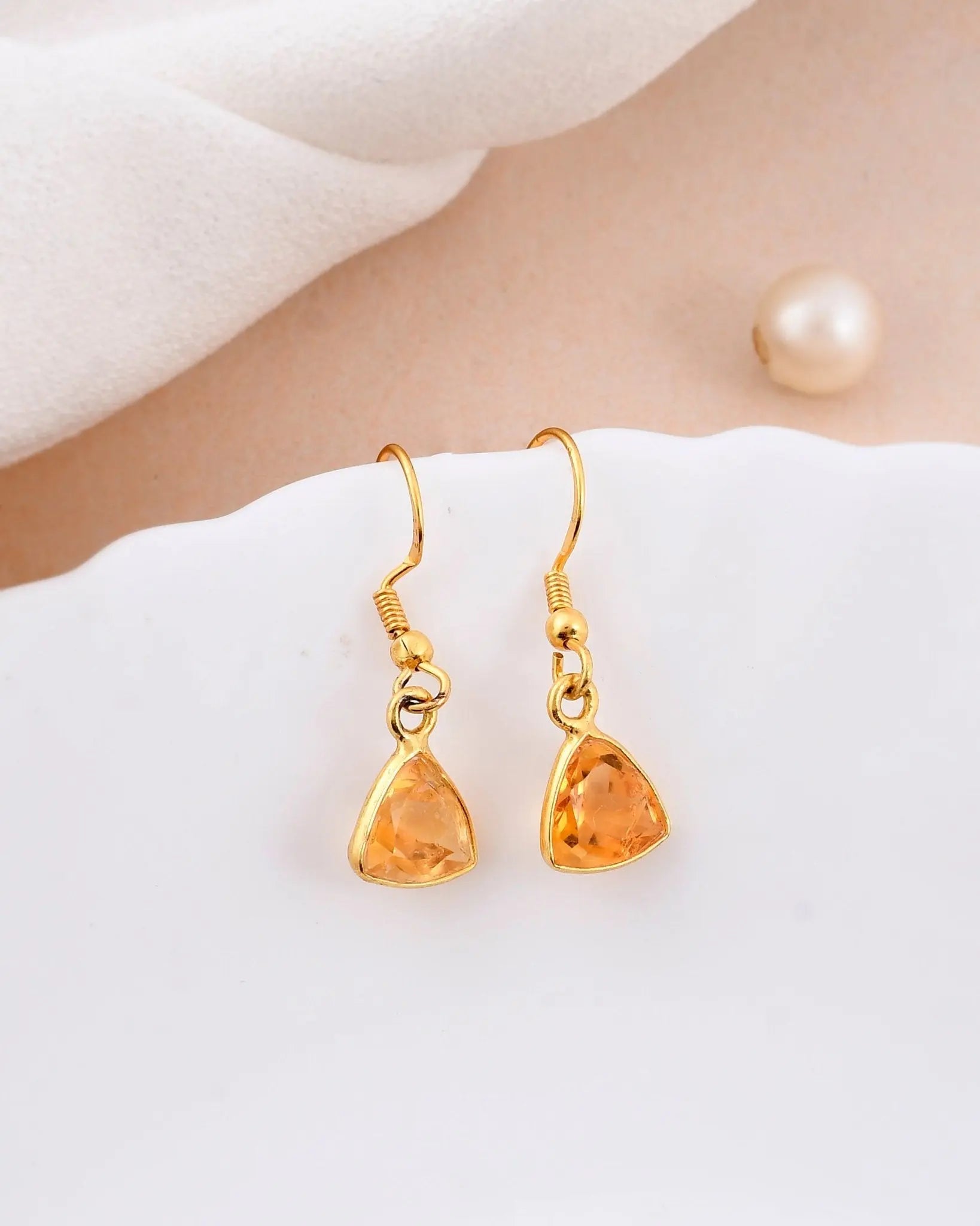 Citrine Hanging Earring - WorldOfOorja