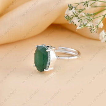 Round-cut green aventurine ring with soothing finish
