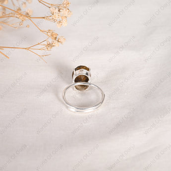 Tiger eye stone ring for strength and clarity