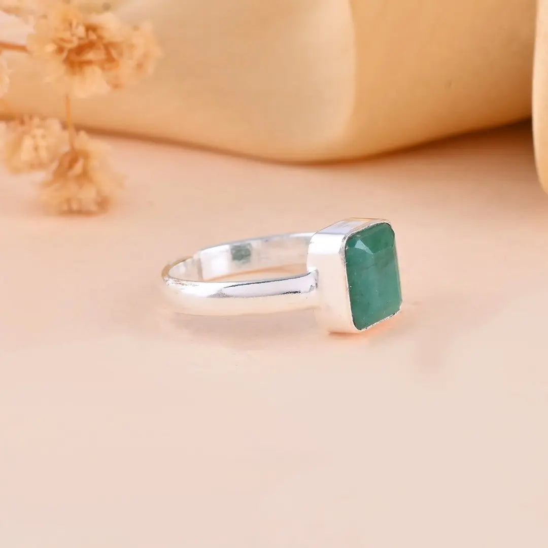 Emerald Ring - WorldOfOorja