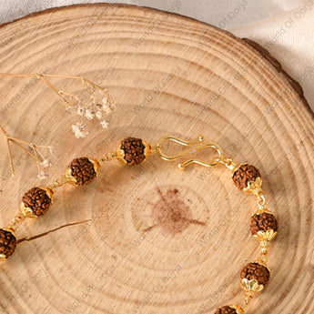 Meditation mala with 5 Mukhi Rudraksha beads for stress relief