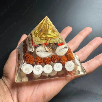 Laxmi Pyramid - Shree Yantra Gomti Chakra - WorldOfOorja
