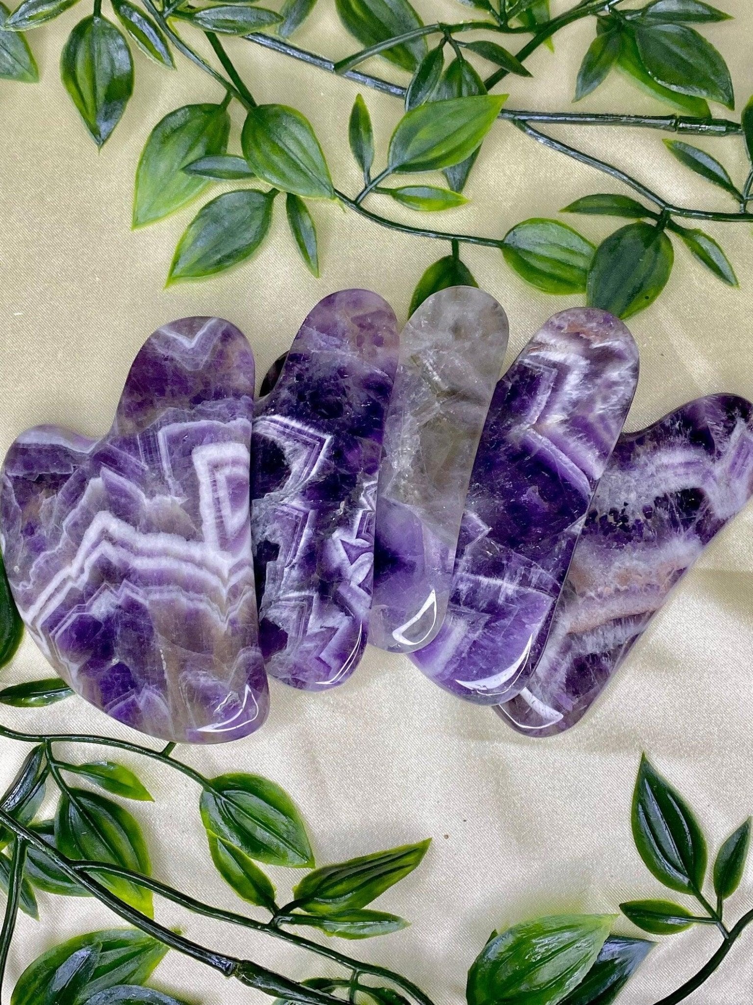 Amethyst Gua Sha - WorldOfOorja