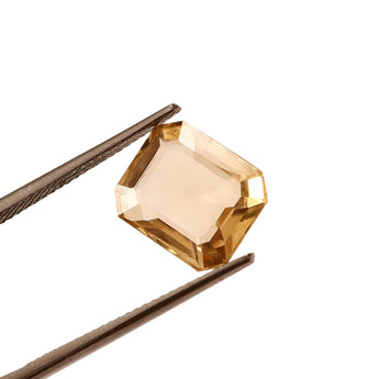Citrine (4.40 Carat, 4.79 Ratti) - WorldOfOorja