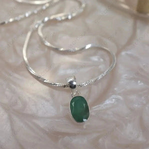 Emerald (panna) Pendant - WorldOfOorja