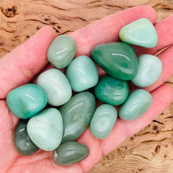 Green Aventurine Tumble Stones - WorldOfOorja