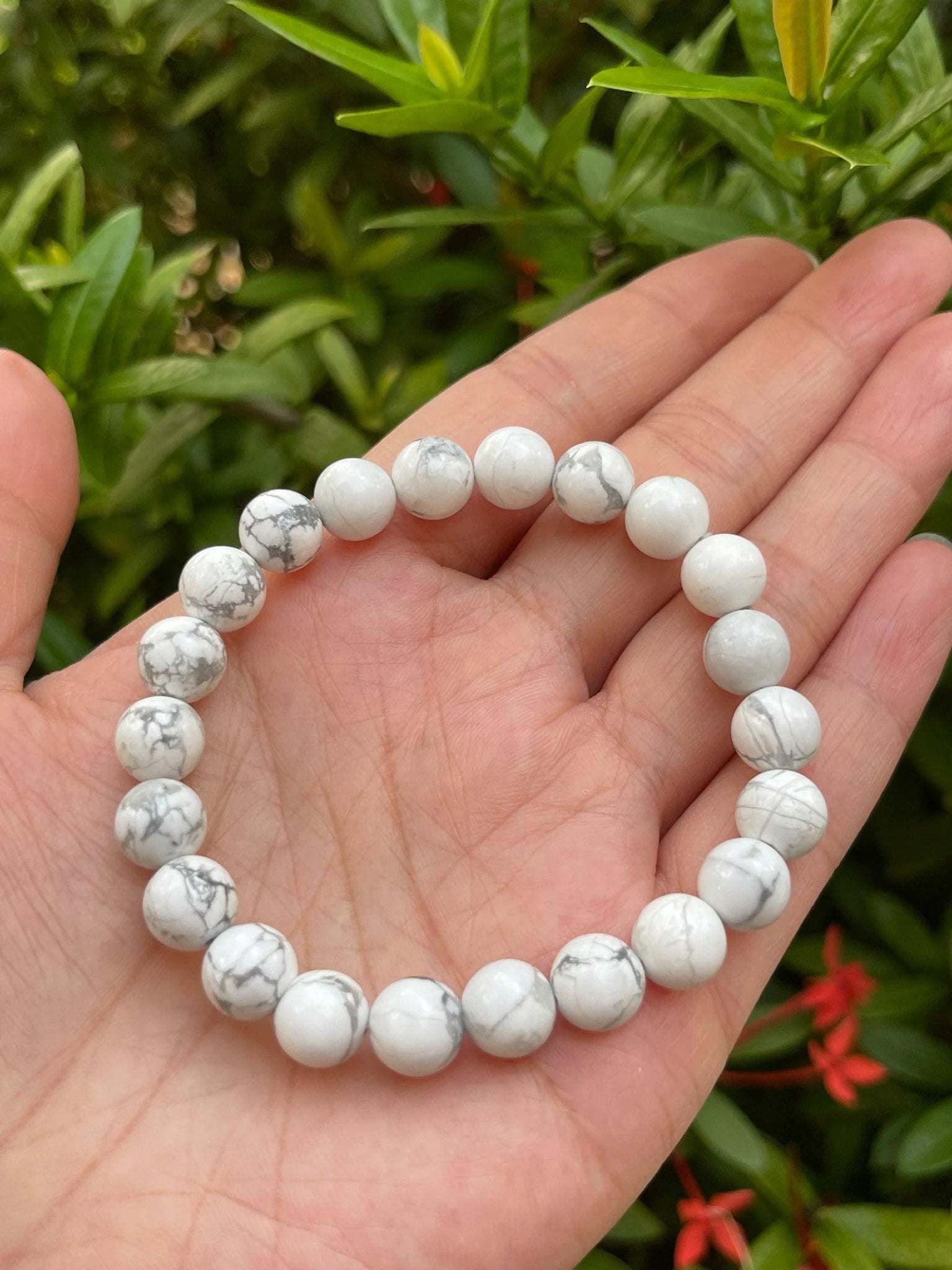 Howlite Bracelet - WorldOfOorja