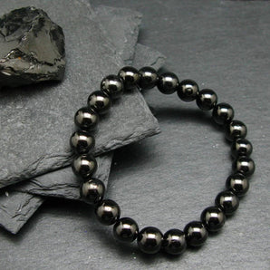 Shungite Bracelet – EMF Protection & Deep Grounding