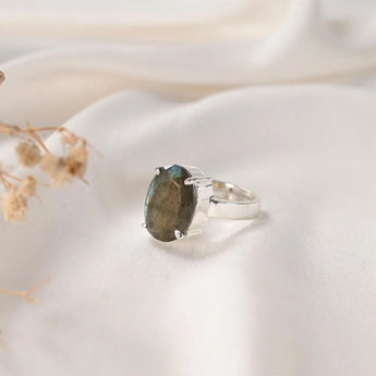Labradorite Ring – Stone of Transformation & Aura Protection – image 5