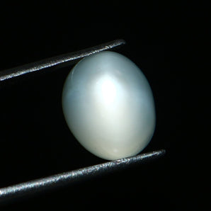 Moonstone (Chandrakant) (5.85 Carat, 6.41 Ratti) - WorldOfOorja