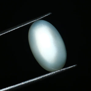 Moonstone (Chandrakant) (7.54 Carat, 8.27 Ratti) - WorldOfOorja