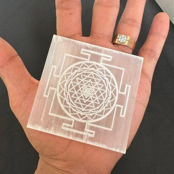 Natural Selenite Charging Plate - WorldOfOorja