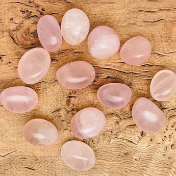 Rose Quartz Tumble Stones - WorldOfOorja