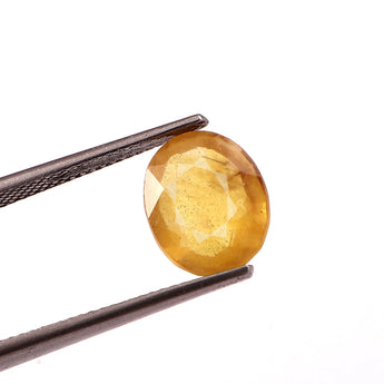 Yellow Sapphire (Pukhraj) (3.91 Carat, 4.26 Ratti) - WorldOfOorja